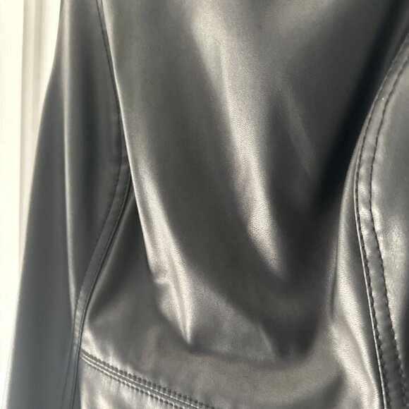 NEW WITH TAGS**CALVIN KLEIN**SUPER SOFT **BLACK*SHEATH DRESS*SIZE 6 - Picture 7 of 12